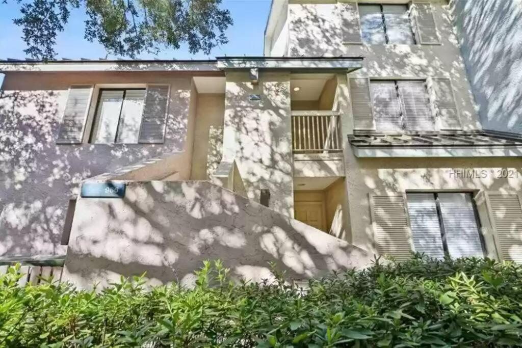 Вилла New Pics! Harbour Town 3Br/3Ba - Pool Access - Book Now Хилтон-Хед-Айленд Экстерьер фото